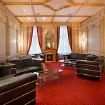 Acom Kurfuerstendamm מלון 3*