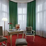 Acom Kurfuerstendamm מלון ברלין