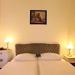 מלון Acom Kurfuerstendamm 3*