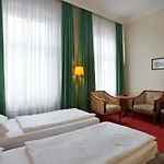 Acom Kurfuerstendamm