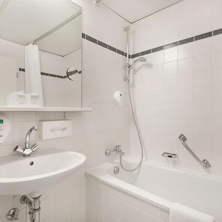 Otel Acom-hotel Kurfuerstendamm