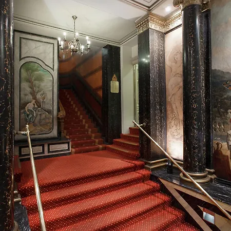 Otel Acom-hotel Kurfuerstendamm 3*