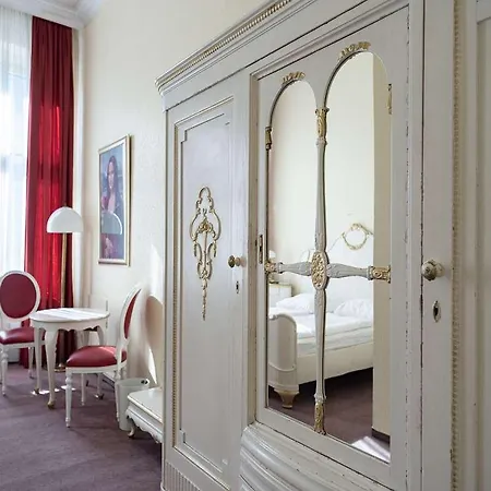Acom-hotel Kurfuerstendamm 3* Βερολίνο