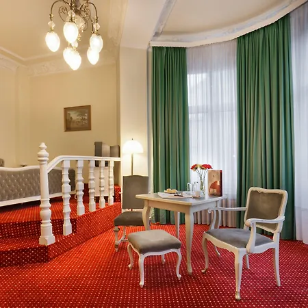 Acom Kurfuerstendamm Hotel Berlín