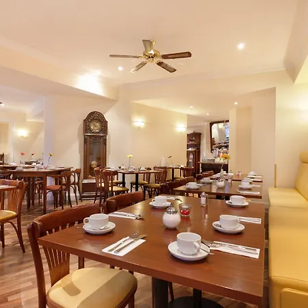 Hotell Acom Kurfuerstendamm